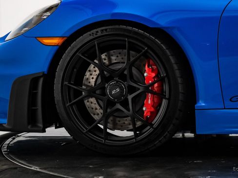Used 2024 Porsche 718 Cayman GT4 RS image 62