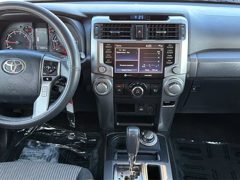 Used 2020 Toyota 4Runner SR5 image 33