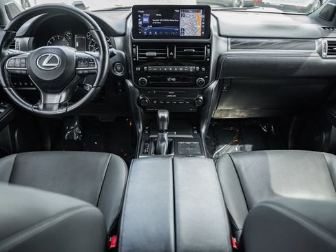 Used 2022 Lexus GX 460 w/ Black Line Special Edition AWD/4WD image 17