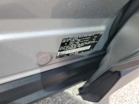 Used 2024 Toyota RAV4 XLE FWD image 27