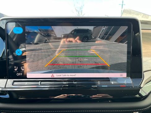 New 2026 Volkswagen Atlas SE image 24