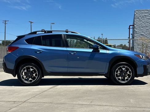 Used 2019 Subaru Crosstrek 2.0i Premium AWD/4WD image 2