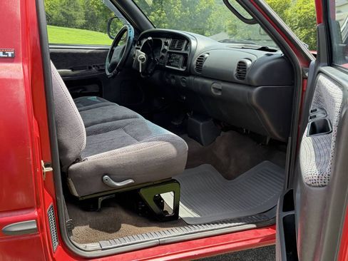 Used 1999 Dodge Ram 1500 Truck 2WD Regular Cab image 20