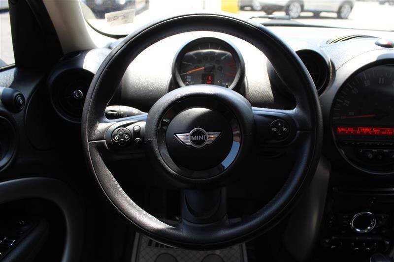 Used 2015 MINI Cooper Countryman FWD image 14