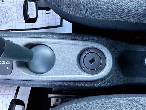 Used 2013 smart fortwo pure image 21