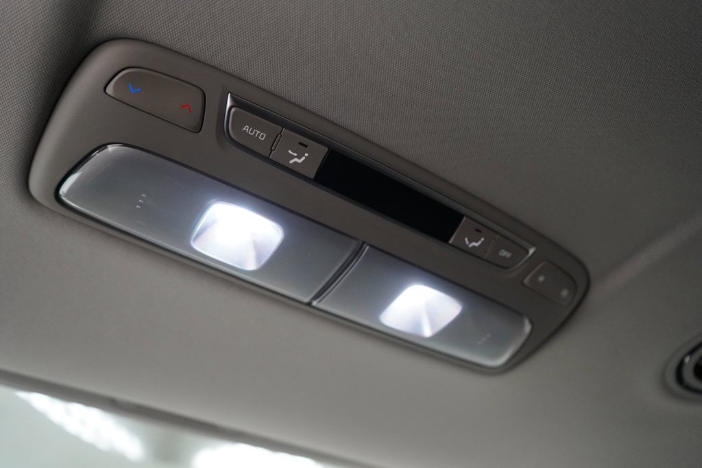 Used 2025 Kia Telluride S AWD/4WD image 34