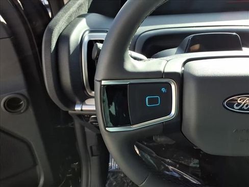 New 2026 Ford Expedition Active AWD/4WD image 14