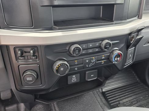 Used 2024 Ford F450 XL RWD image 17