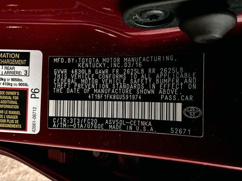 Used 2016 Toyota Camry LE image 32