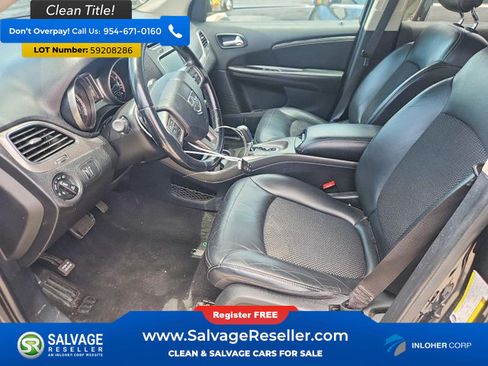 Used 2020 Dodge Journey Crossroad FWD image 9