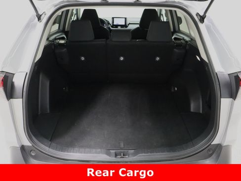 Used 2024 Toyota RAV4 LE image 28