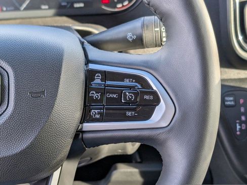 New 2025 RAM ProMaster 1500 w/ Premium Convenience Group image 18