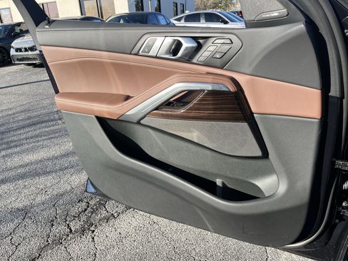 Used 2026 BMW X6 xDrive40i image 16