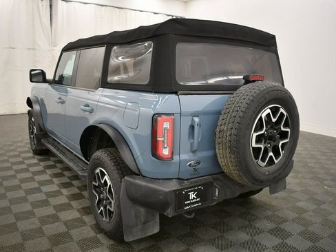 Used 2022 Ford Bronco Outer Banks image 5