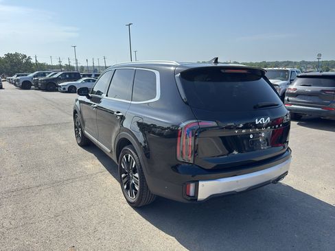 Used 2024 Kia Telluride SX Prestige AWD/4WD image 7