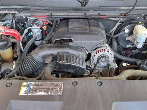 Used 2008 Chevrolet Silverado 1500 LT w/ Towing Package AWD/4WD image 28