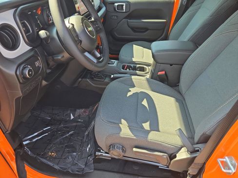 New 2025 Jeep Wrangler Unlimited Sport AWD/4WD image 27