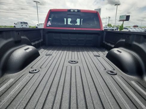 New 2026 RAM 3500 Laramie AWD/4WD image 22