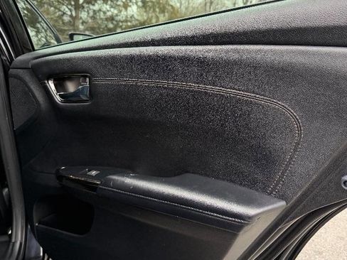 Used 2013 Toyota Avalon XLE image 14