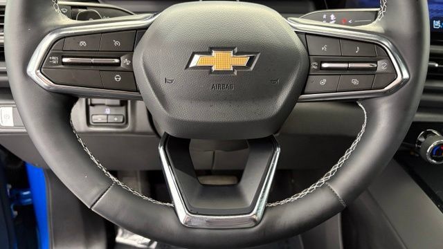 Used 2026 Chevrolet Silverado EV LT AWD/4WD image 40