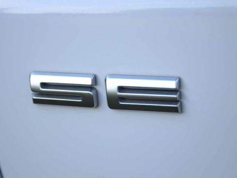 Used 2022 Ford Escape SE w/ Cold Weather Package AWD/4WD image 11