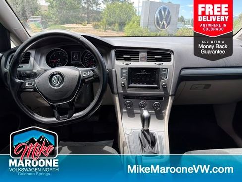 Used 2015 Volkswagen Golf TDI S FWD image 17