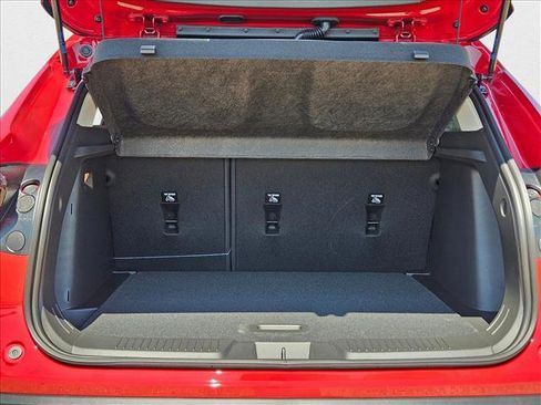 New 2026 Chevrolet Trax LT w/ Driver Confidence Package image 20