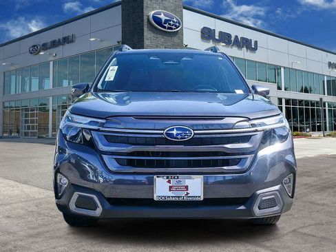 Certified 2025 Subaru Forester Limited image 2