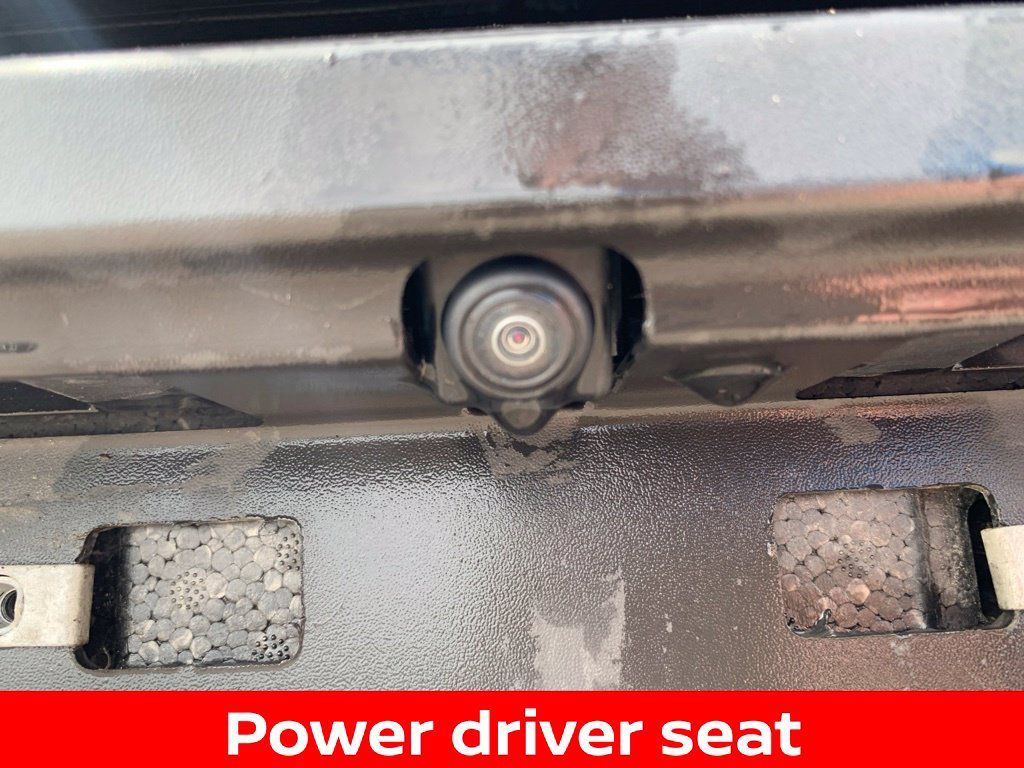 Certified 2025 Nissan Pathfinder SV AWD/4WD image 14