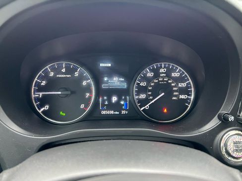 Used 2020 Mitsubishi Outlander SEL image 18