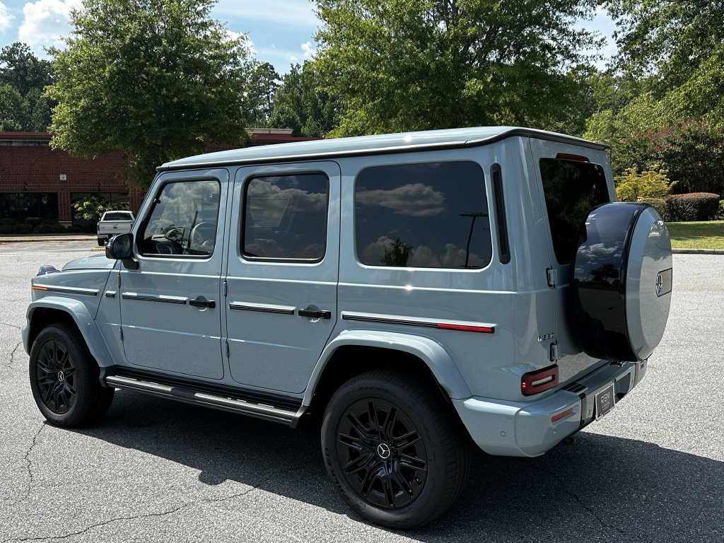 New 2027 Mercedes-Benz G 580 e image 6