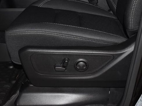 New 2026 RAM 1500 Big Horn image 12