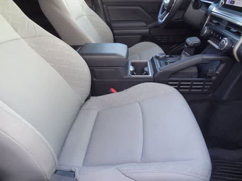Used 2024 Toyota Tacoma SR5 AWD/4WD image 16