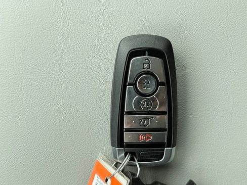 New 2026 Ford Explorer Active w/ Active Comfort Package image 21