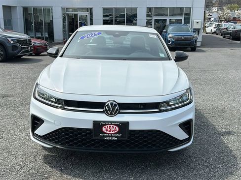 New 2025 Volkswagen Jetta Sport FWD image 2