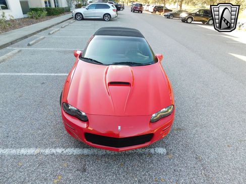 Used 2000 Chevrolet Camaro Z28 w/ SS Performance/Appearance Pkg image 25