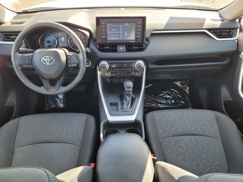 Used 2020 Toyota RAV4 XLE w/ Convenience Package image 13