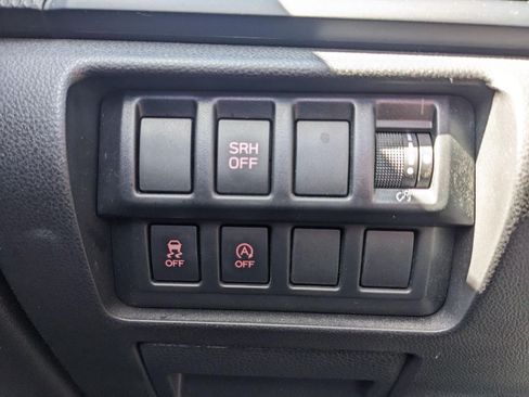 Used 2021 Subaru Forester AWD/4WD image 12