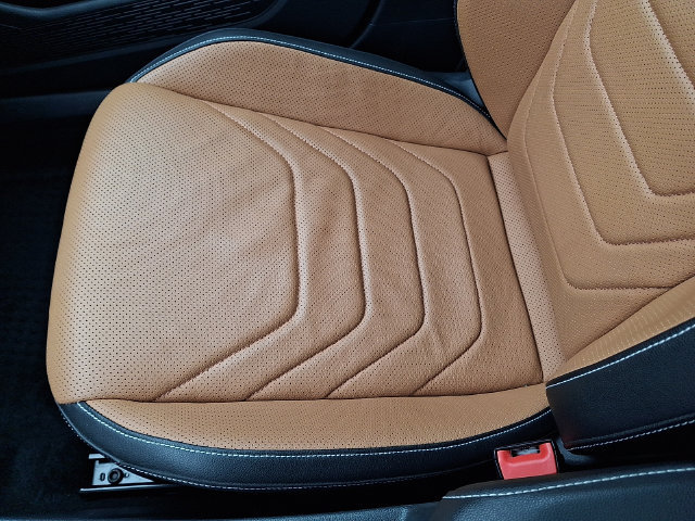 Used 2024 Volkswagen Jetta SEL FWD image 26