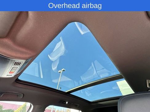 Used 2023 Volkswagen Tiguan SEL R-Line image 26