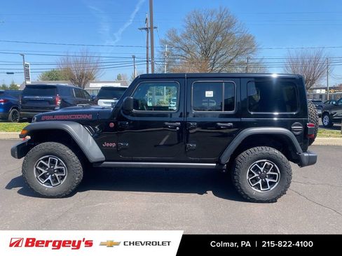 Used 2025 Jeep Wrangler Unlimited Rubicon image 8