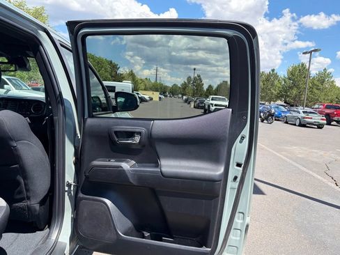 Used 2023 Toyota Tacoma TRD Off-Road w/ Black Out Package (TMS) AWD/4WD image 12