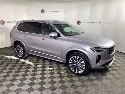 New 2026 Volvo XC90 T8 Ultra w/ Protection Package image 3