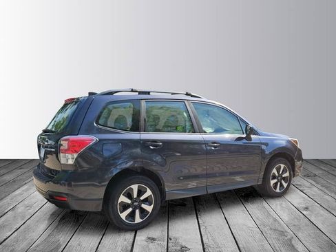 Used 2018 Subaru Forester 2.5i w/ Alloy Wheel Package AWD/4WD image 5