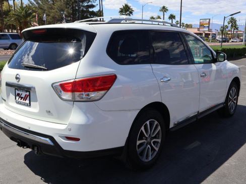 Used 2013 Nissan Pathfinder SL w/ Trailer Tow Pkg FWD image 7
