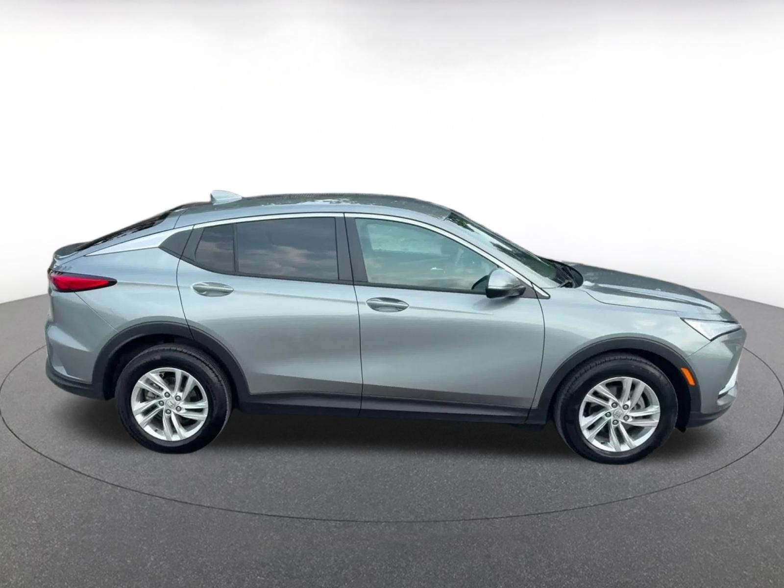 Used 2025 Buick Envista Preferred FWD image 15