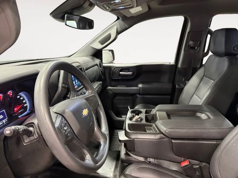 Used 2023 Chevrolet Silverado 1500 W/T w/ Trailering Package image 10