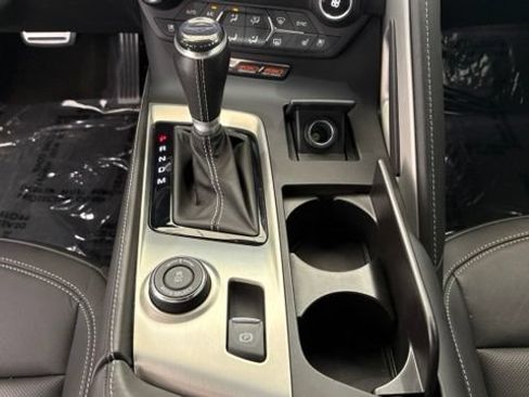 Used 2016 Chevrolet Corvette Z06 w/ 3LZ Preferred Equipment Group RWD image 34