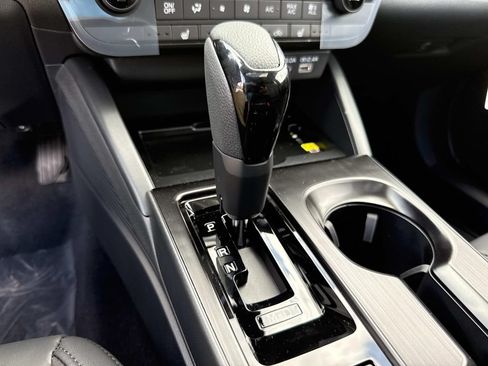 New 2026 Subaru Outback Premium AWD/4WD image 31