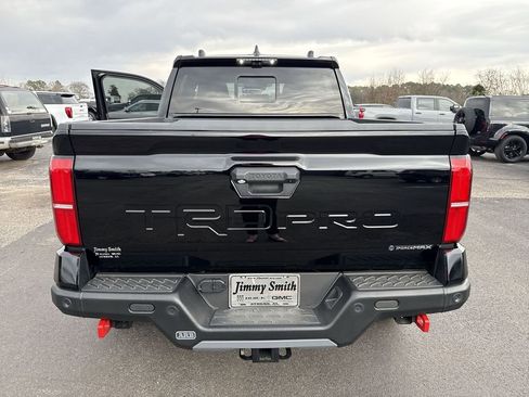 Used 2025 Toyota Tacoma TRD Pro image 33